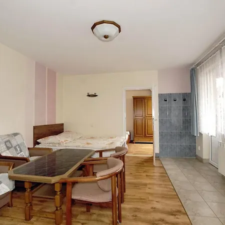 Mikrus Homestay szállás